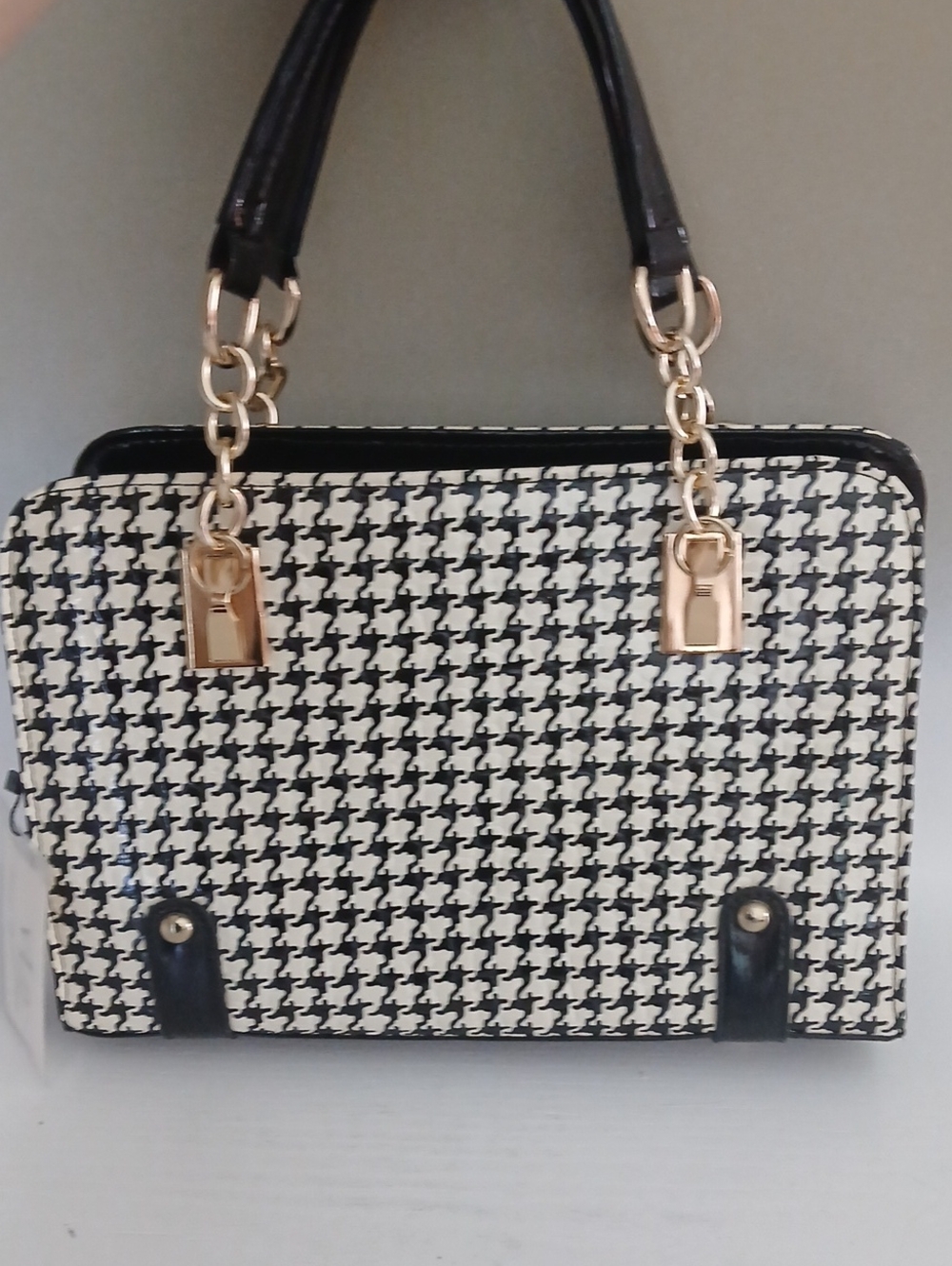 Victoria Leland Designs Houndstooth Satchel Handbag in Black and White